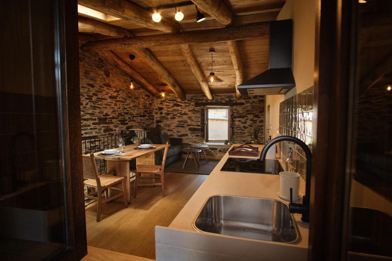 A Barreira -Lar Da Cima- Appartement Folgoso do Courel Buitenkant foto